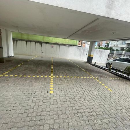 Cobertura Duplex Com Churrasqueira กัวรูจา ภายนอก รูปภาพ